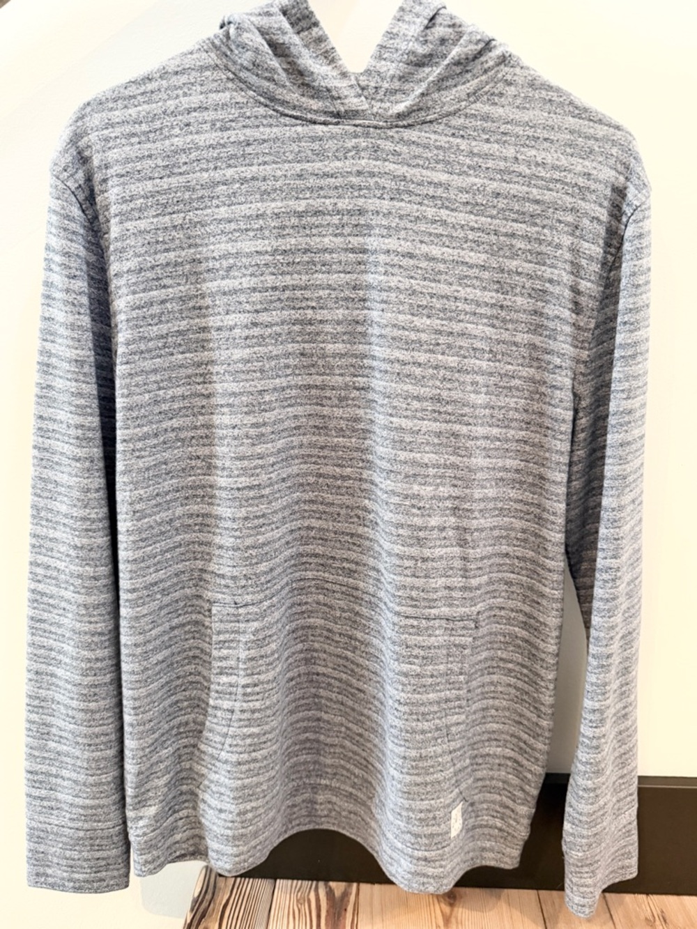 Linksoul Reverse Stripe Hoodie Mens Small Gray Lightweight Golf Hoodie NWOT
